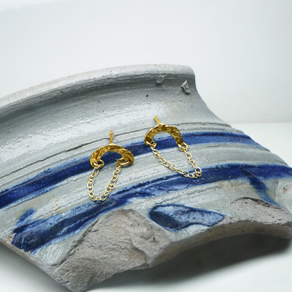 Gold Vermeil Woven Crescent Chain